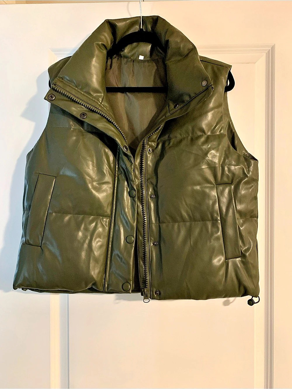 Puffer Vest in Green Like New